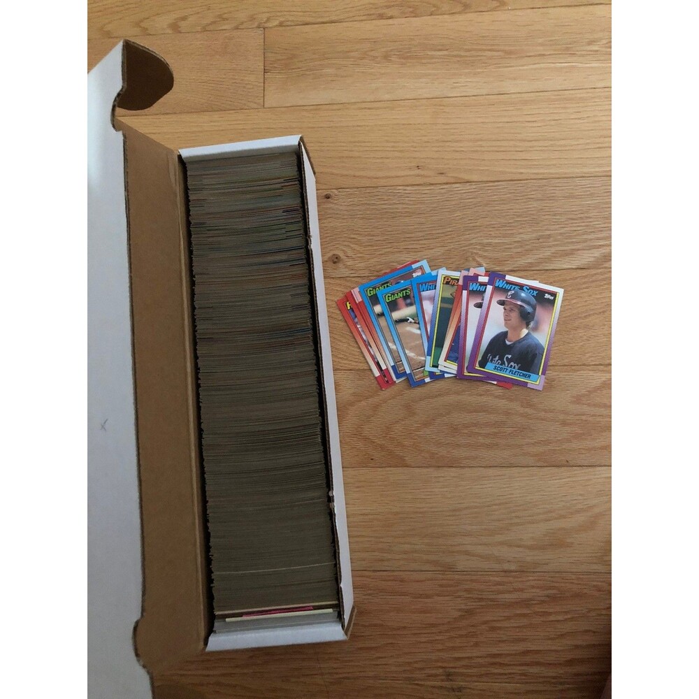 Vintage 1990 Topps Baseball MLB Card Box of 759 Cards Some duplicates